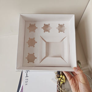 20 piece 5 holes cupcake box with square hole for cake clear lid